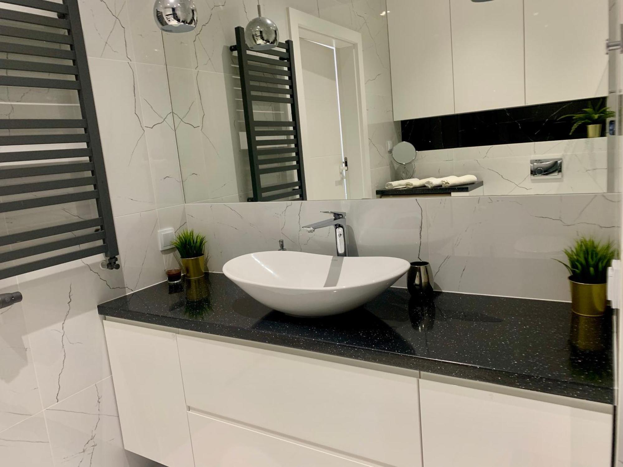 Ekskluzywny Loft Tymienieckiego Apartment Lodz  Ngoại thất bức ảnh